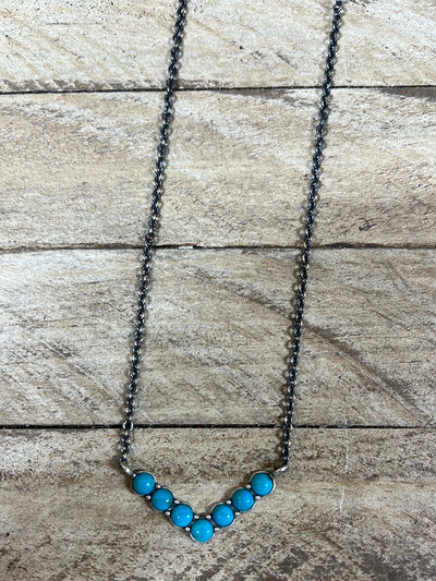 Collar Tip Stone Necklace