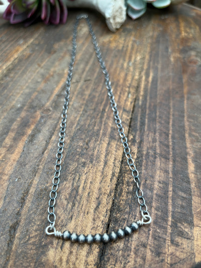 Stanton Link Chain With 4mm Center Navajo Pearls - Silver