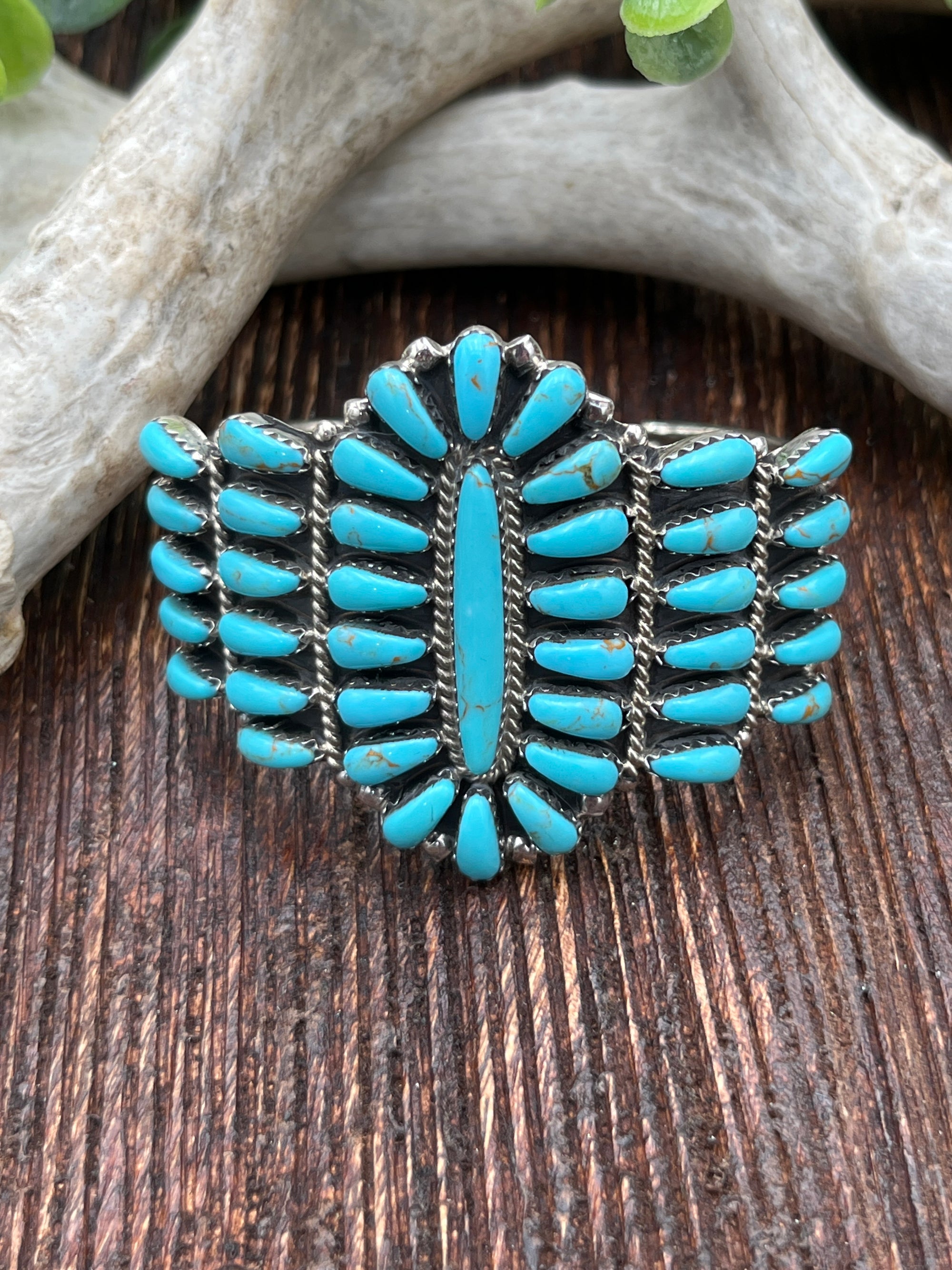 Niagara Falls Zuni Cluster Cuff - Turquoise