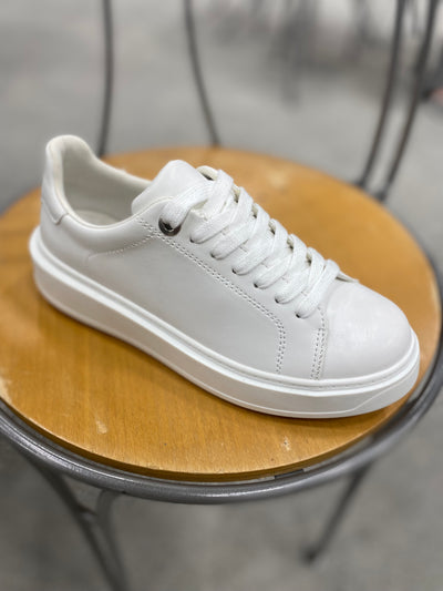 Retain White Sneaker